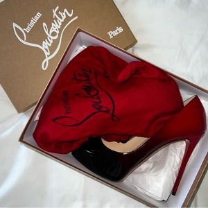 Christian Louboutin New Very Privé open toe pumps